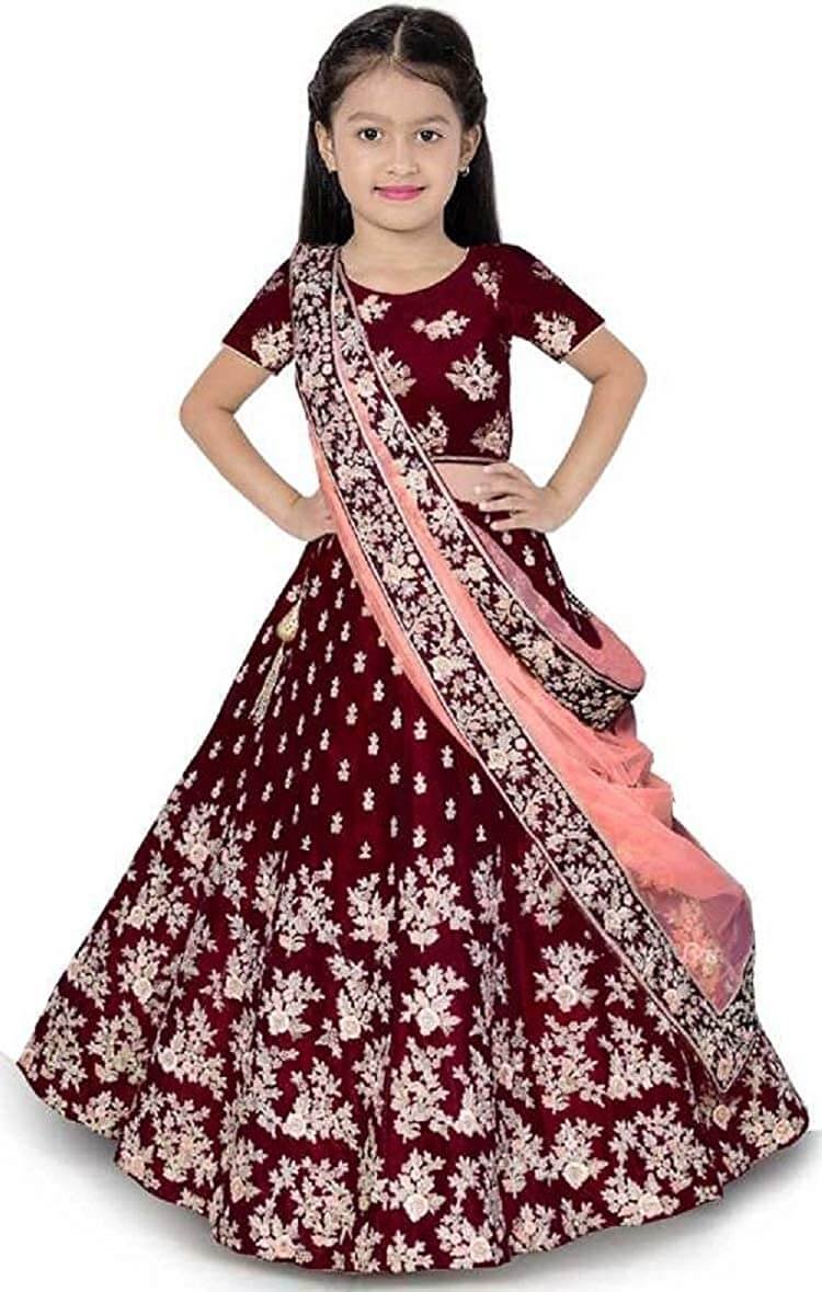 8 डिज़ाइनर बच्चों के फैंसी कपड़े